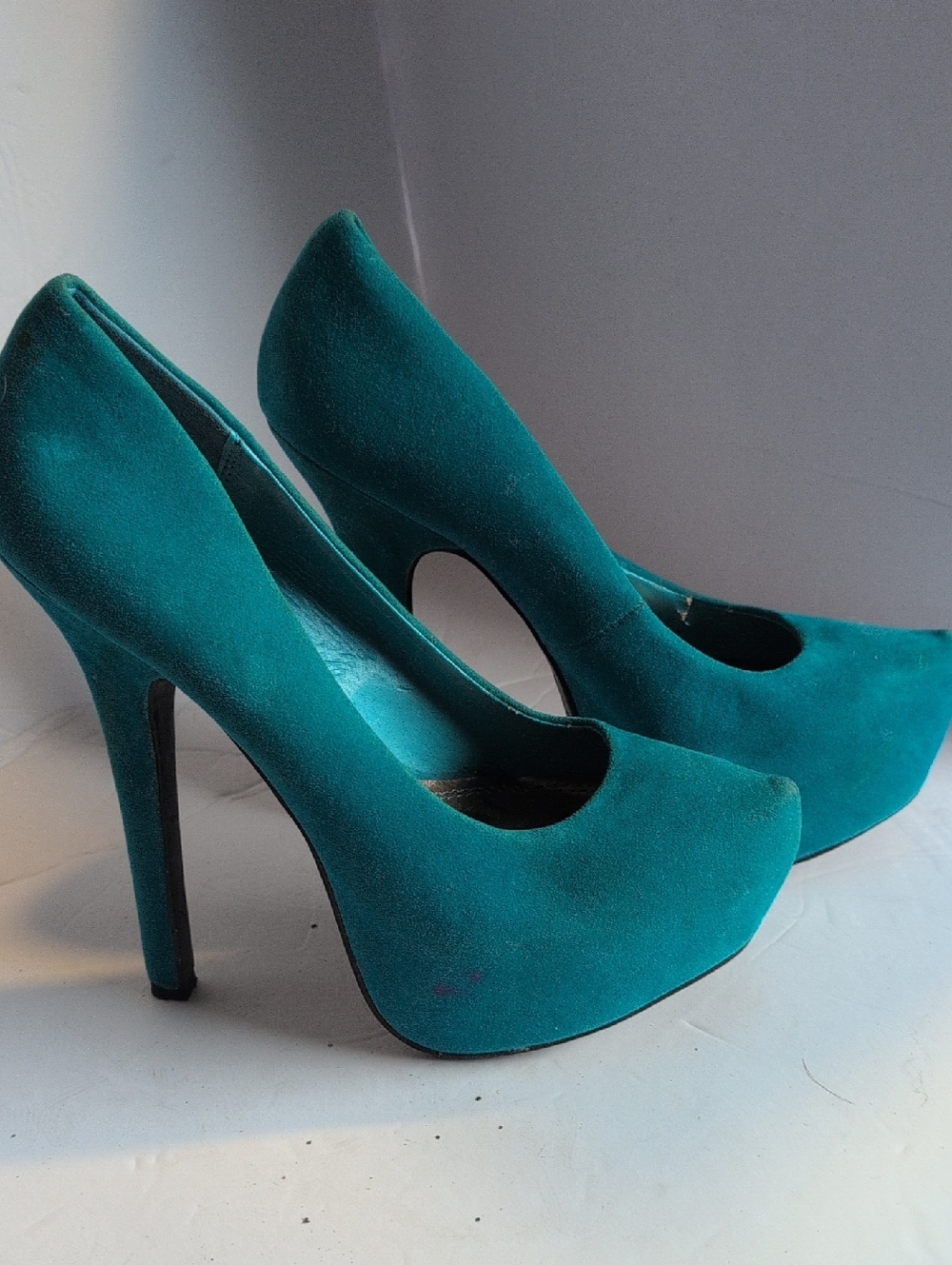Anne Michelle Teal Suede Platform Stiletto Pumps
